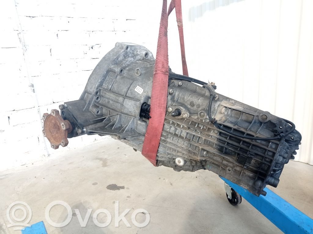 Audi A4 S4 B9 Manuaalinen 6-portainen vaihdelaatikko 