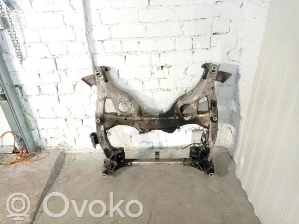 BMW 5 GT F07 Etuapurunko 