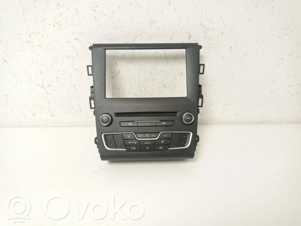 Ford Mondeo MK V Air conditioner control unit module 
