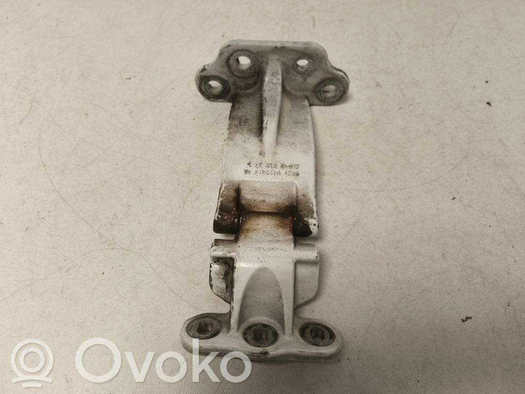 Ford Transit Custom Loading door lower hinge 