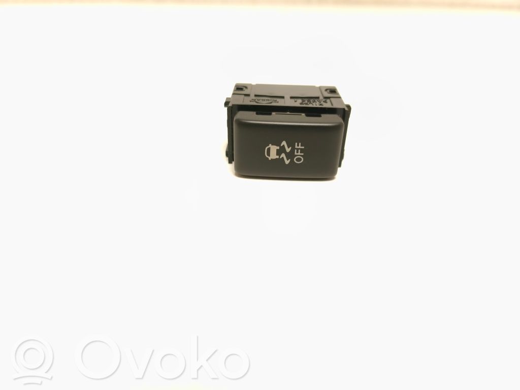 Nissan Qashqai+2 Interruptor ESP (programa de estabilidad) 