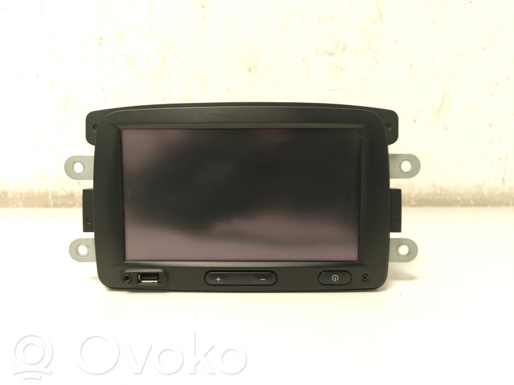 Opel Vivaro Radio/CD/DVD/GPS head unit 