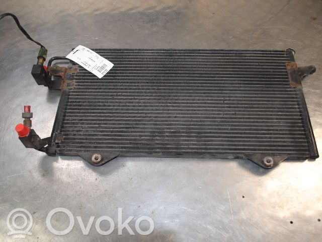 Audi 80 90 S2 B4 Skraplacz / Chłodnica klimatyzacji 