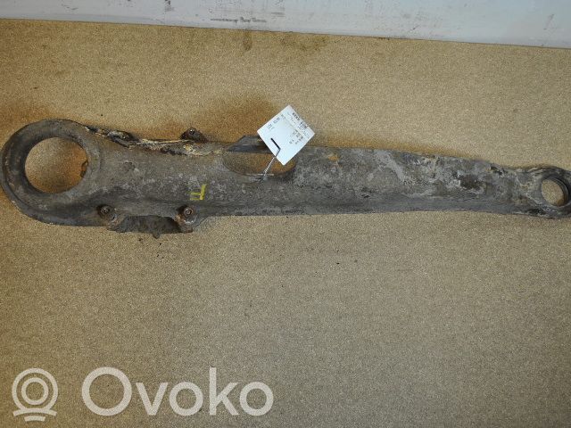 Rear control arm