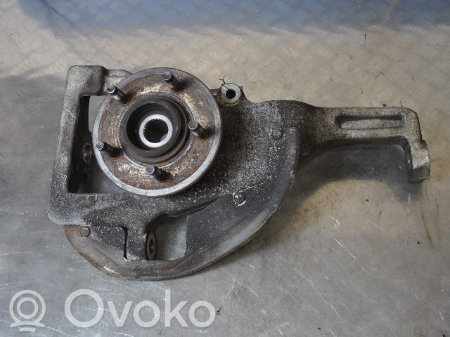 Front wheel hub spindle knuckle