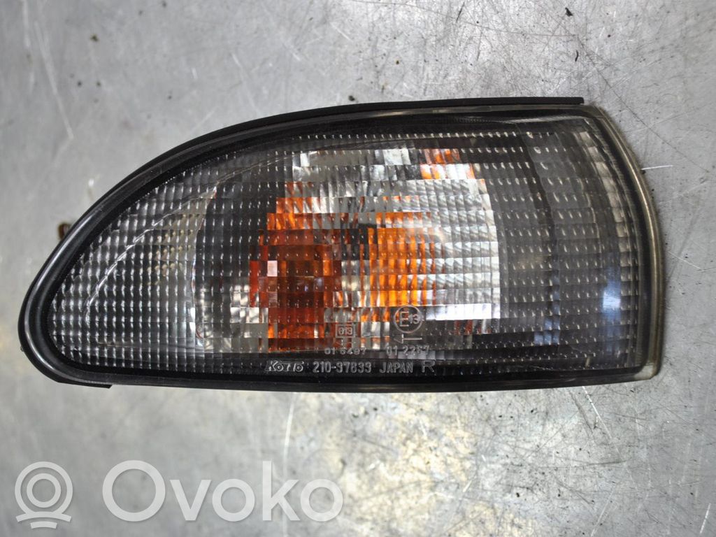 Front indicator light   MB848554