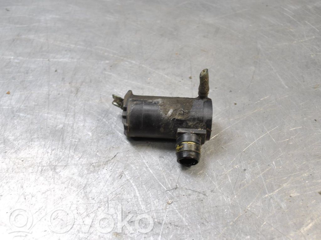 Windscreen/windshield washer pump