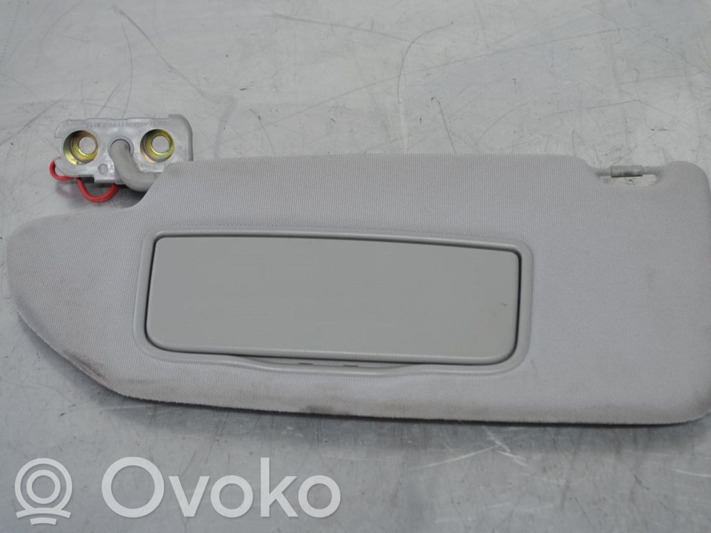 Sun visor