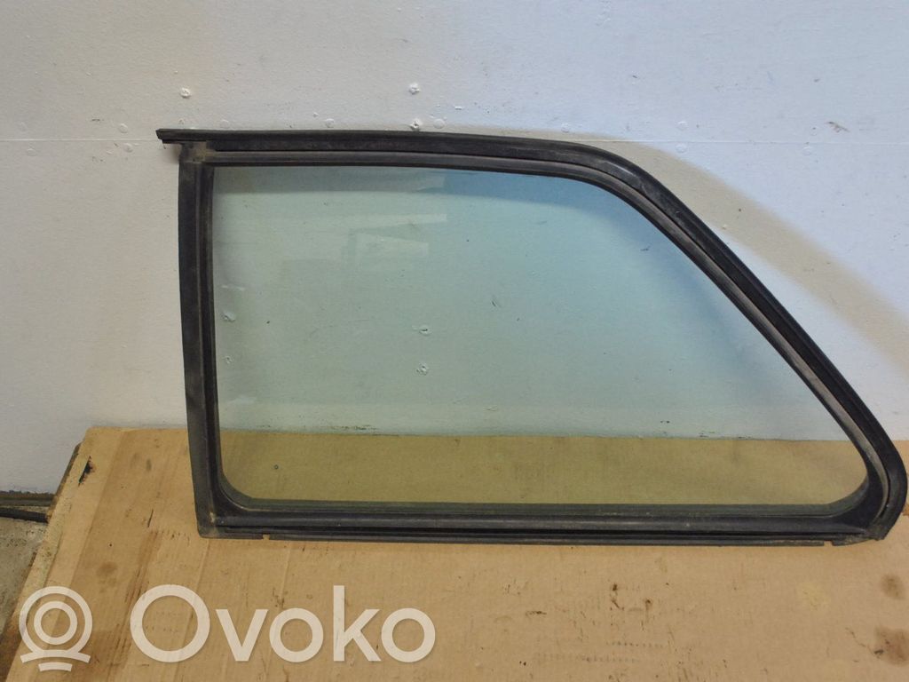 BMW 3 E30 Front door lock 