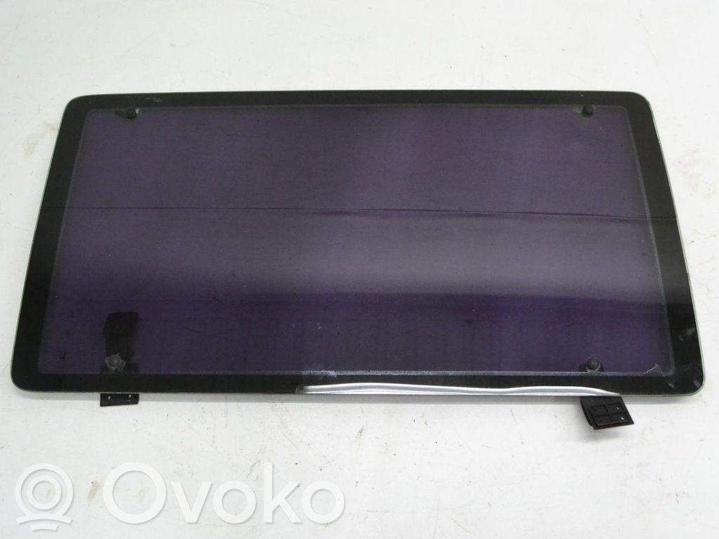 Rear side window