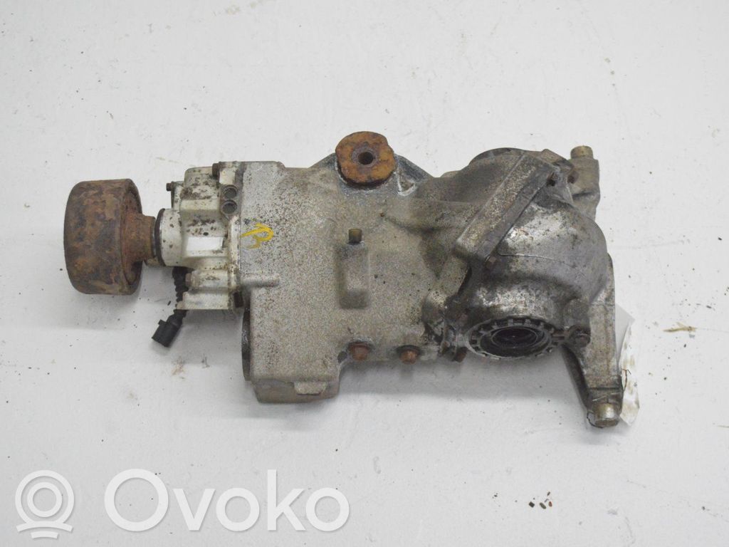 Rear differential   8689633