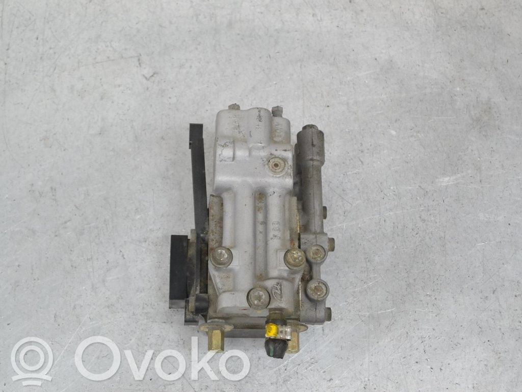 ABS-pumppu   10050188063