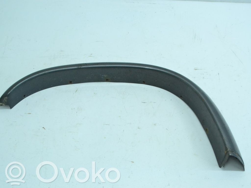 Front arch trim