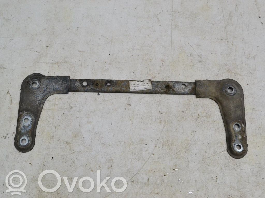 Front subframe   8200041124