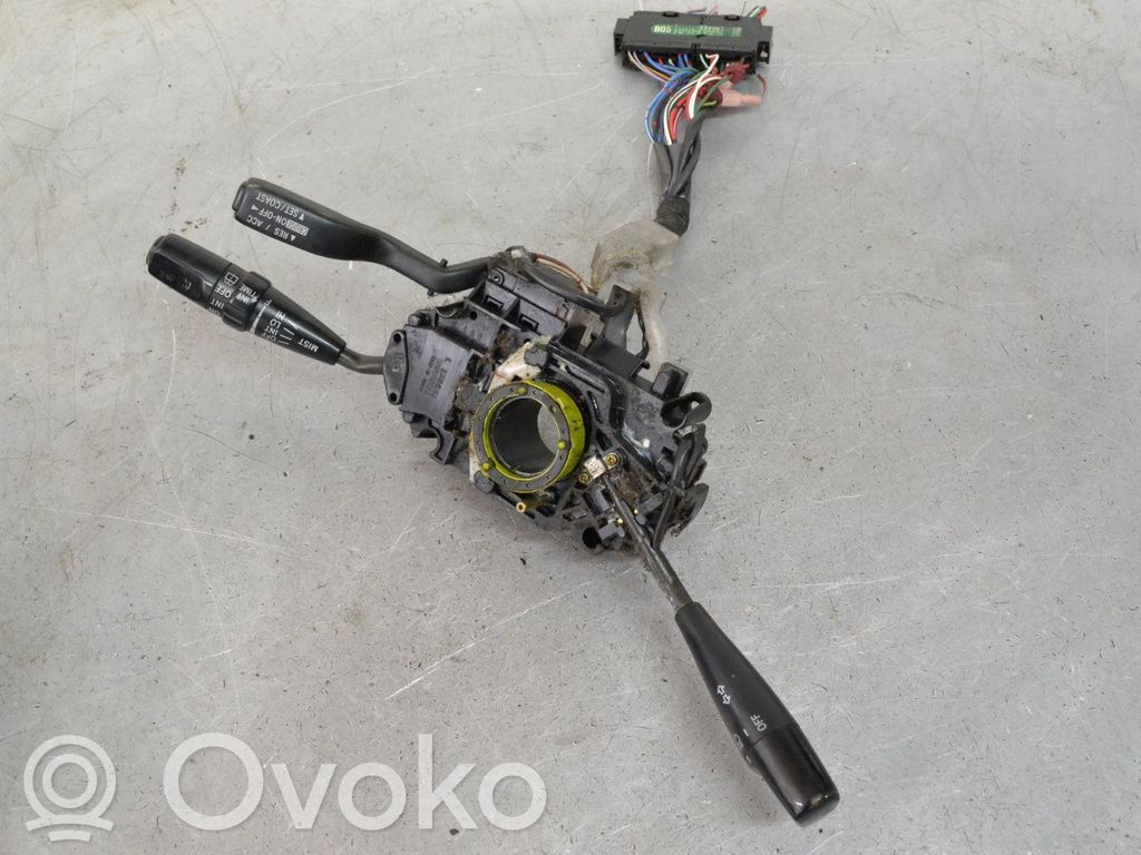 Toyota Camry Leva/interruttore dell’indicatore di direzione e tergicristallo 