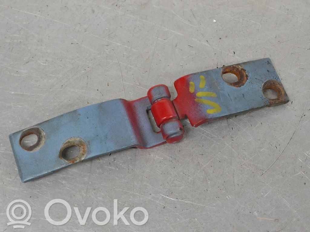 Front door upper hinge