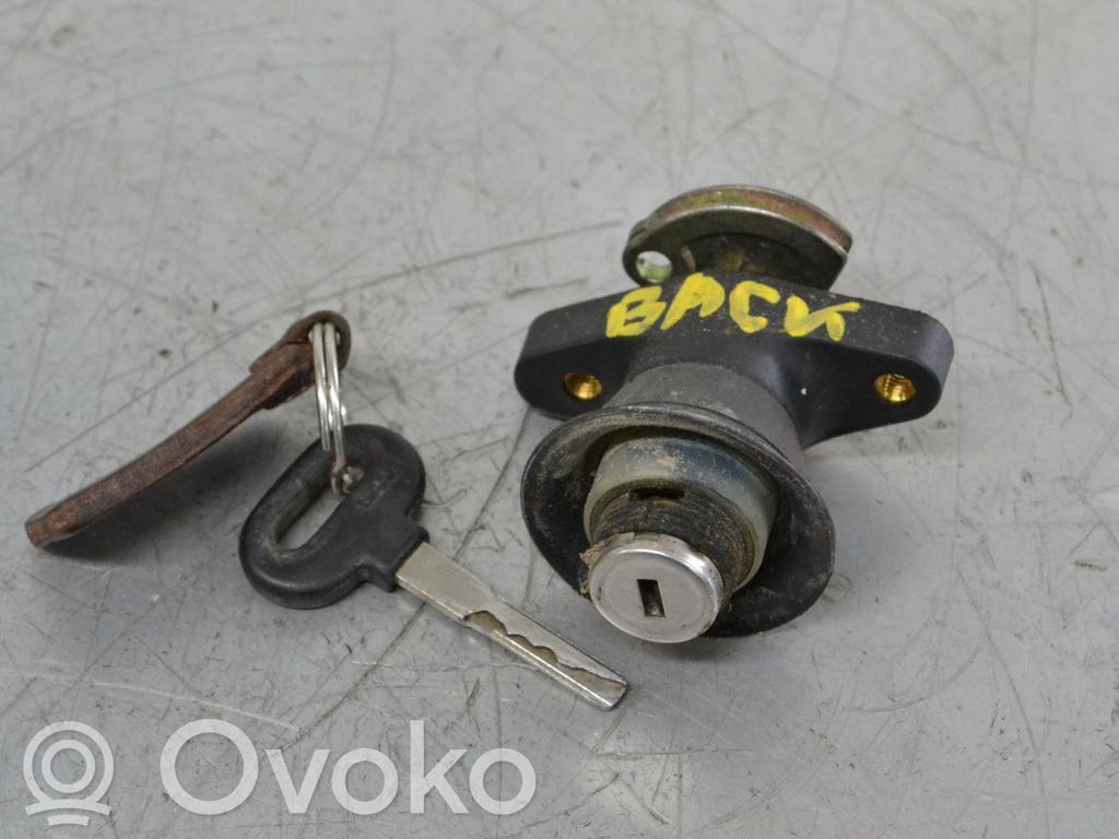 Saab 9000 CS Cierre/cerradura/bombín del maletero/compartimento de carga 