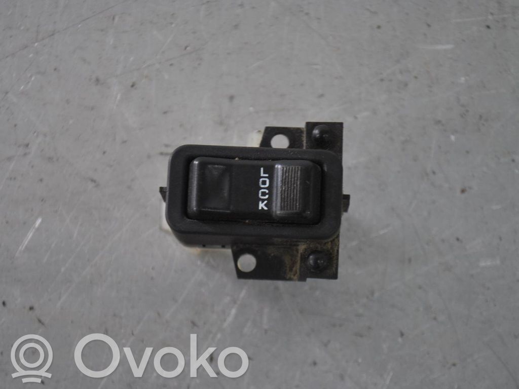 Jeep Grand Cherokee Central locking switch button 