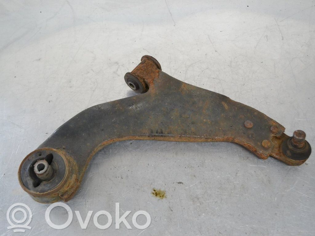 Ford Mondeo Mk III Basculă inferioară față 