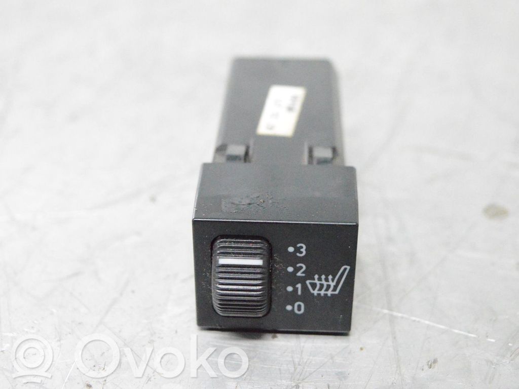 Seat heating switch   4733275