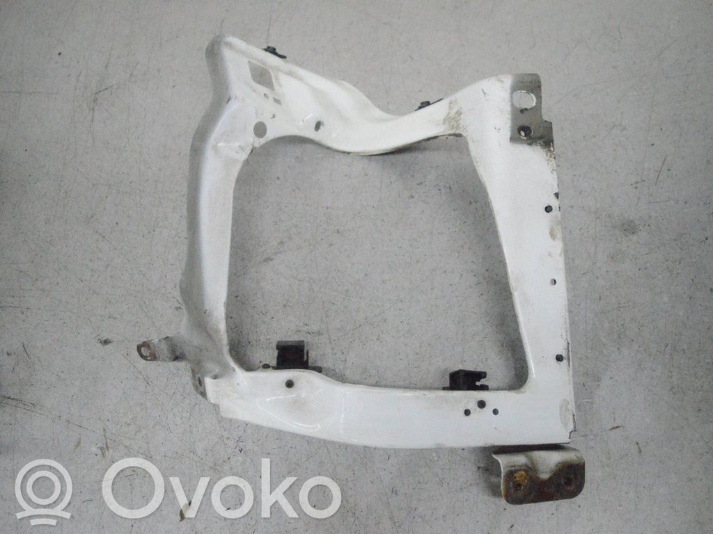 Headlight/headlamp mounting bracket   7C1113K019A