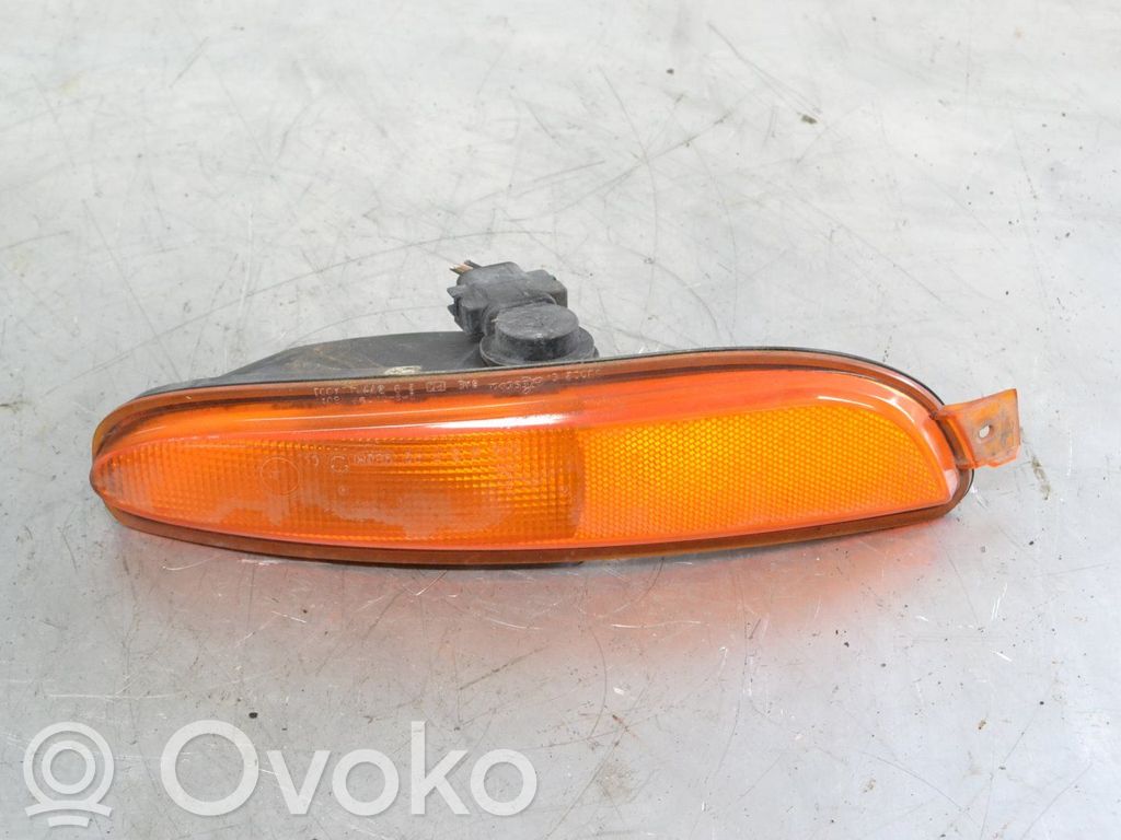 Chrysler 300M Front indicator light 