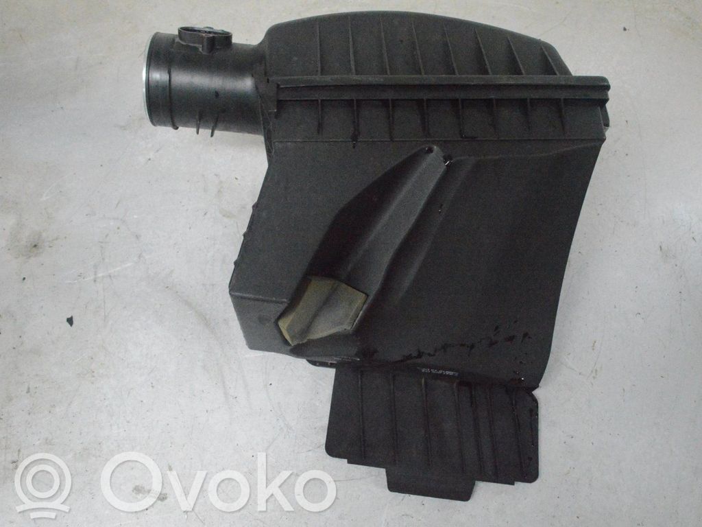 BMW 7 E65 E66 Air filter box 