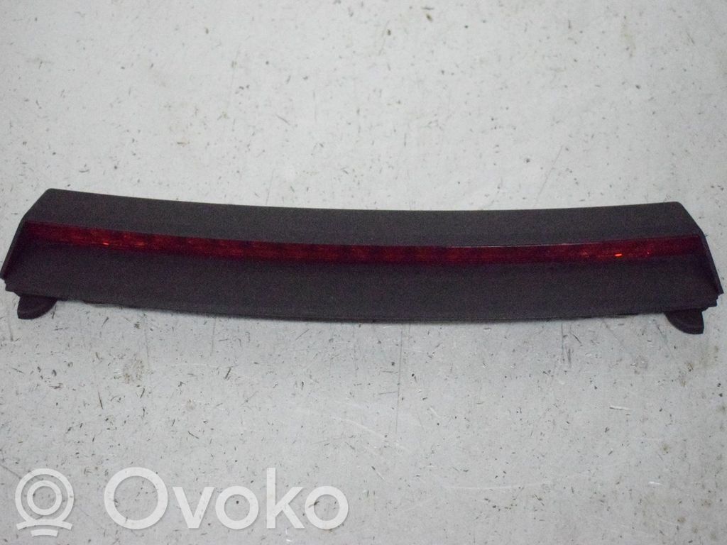 Dritte Bremsleuchte   8N8945097A
