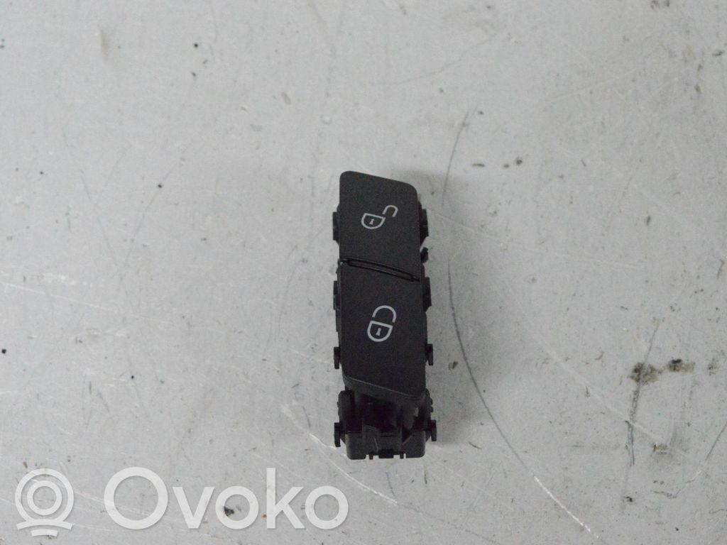 Central locking switch button   2048706310