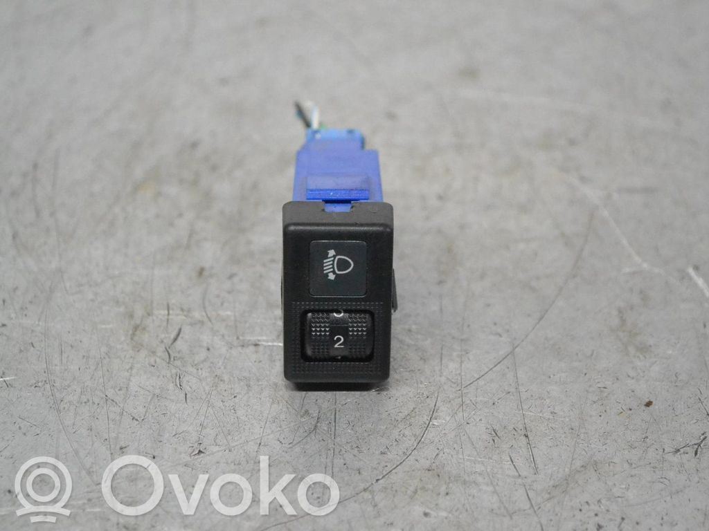 Mazda Premacy Light switch 