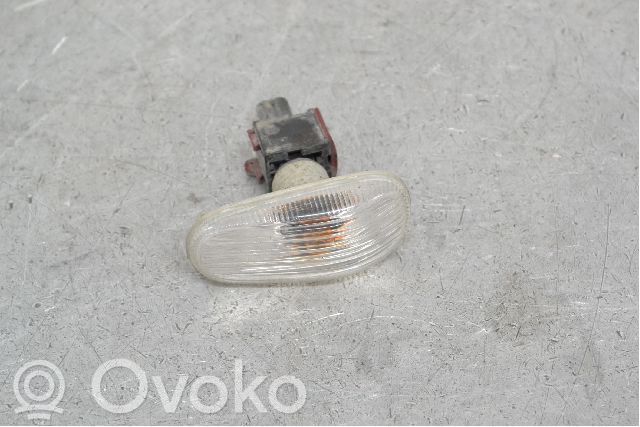 Saab 9-5 Front fender indicator light 