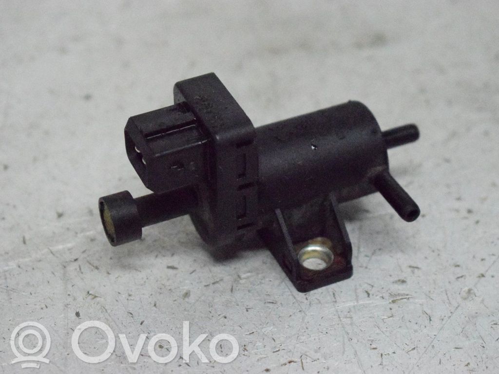 Vacuum valve   8200762597