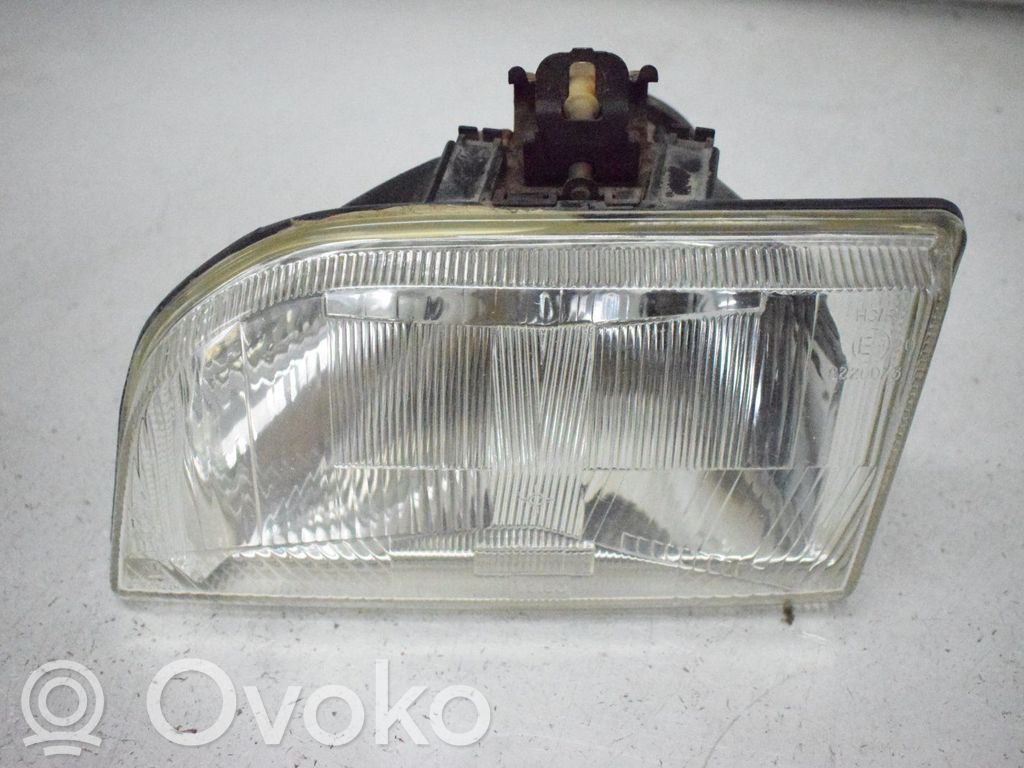 Ford Courier Scheinwerfer 