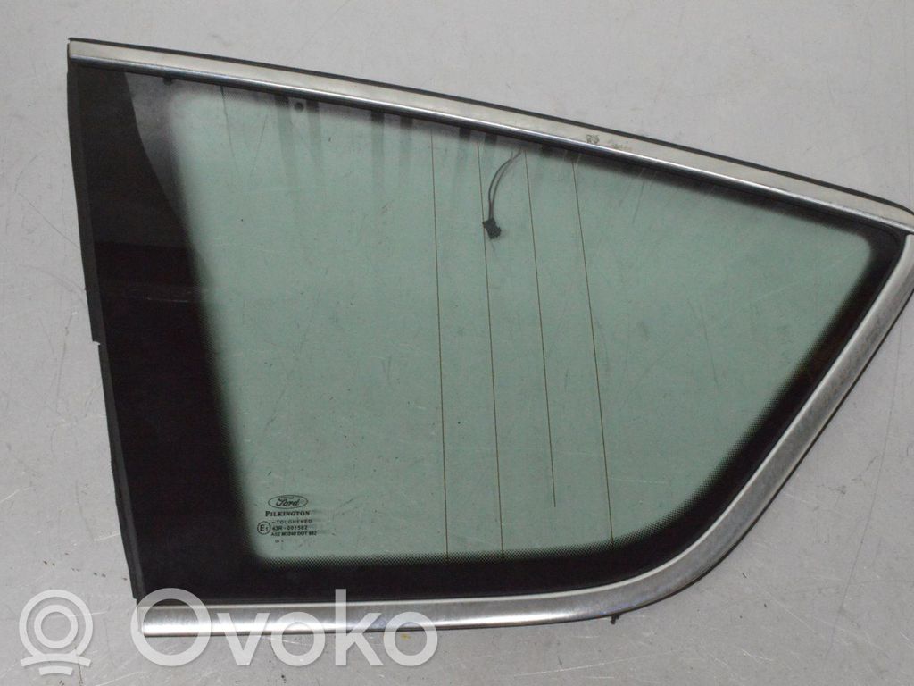 Rear side window