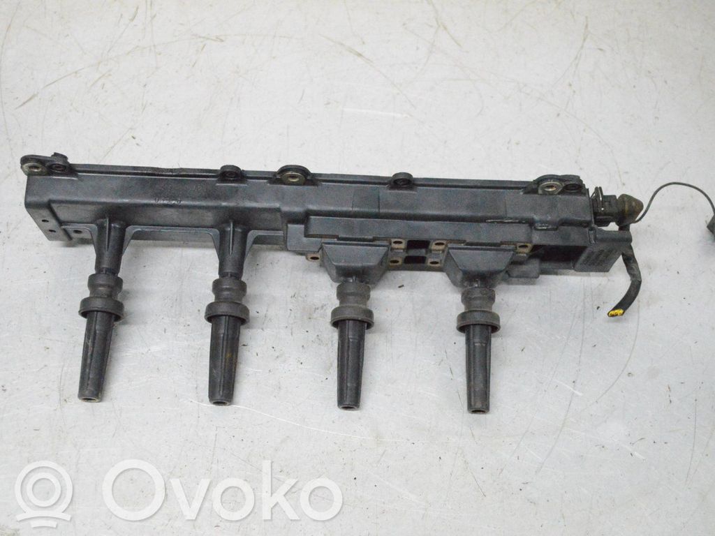 Peugeot 406 Bobină aprindere 
