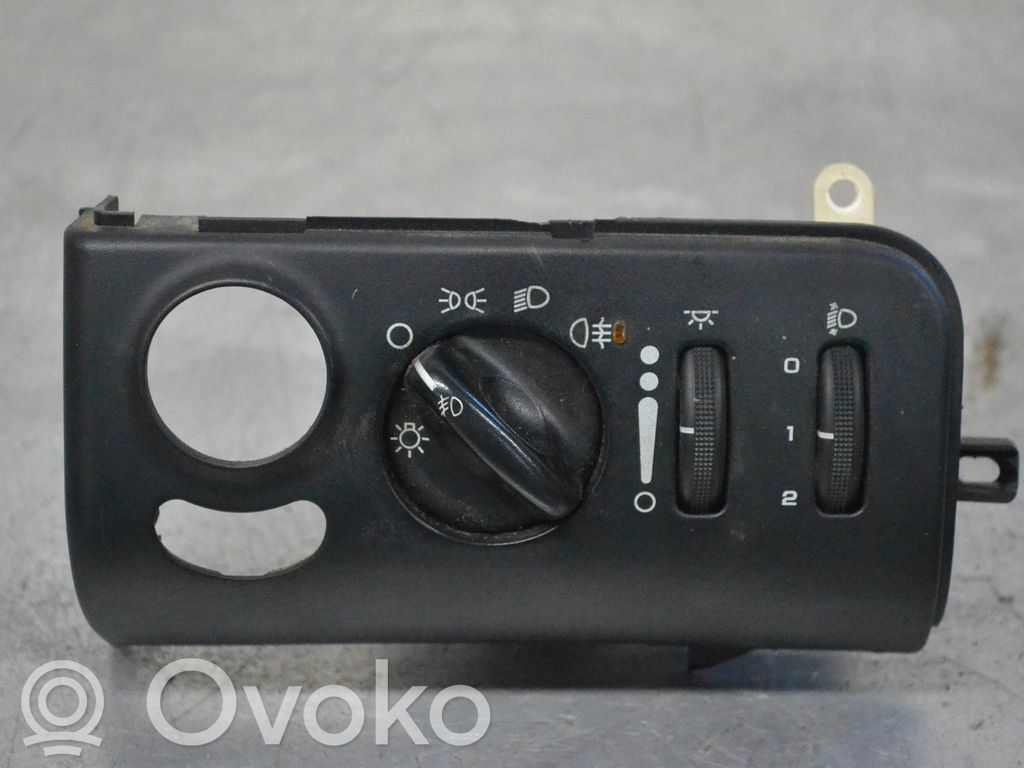 Chrysler Voyager Light switch 