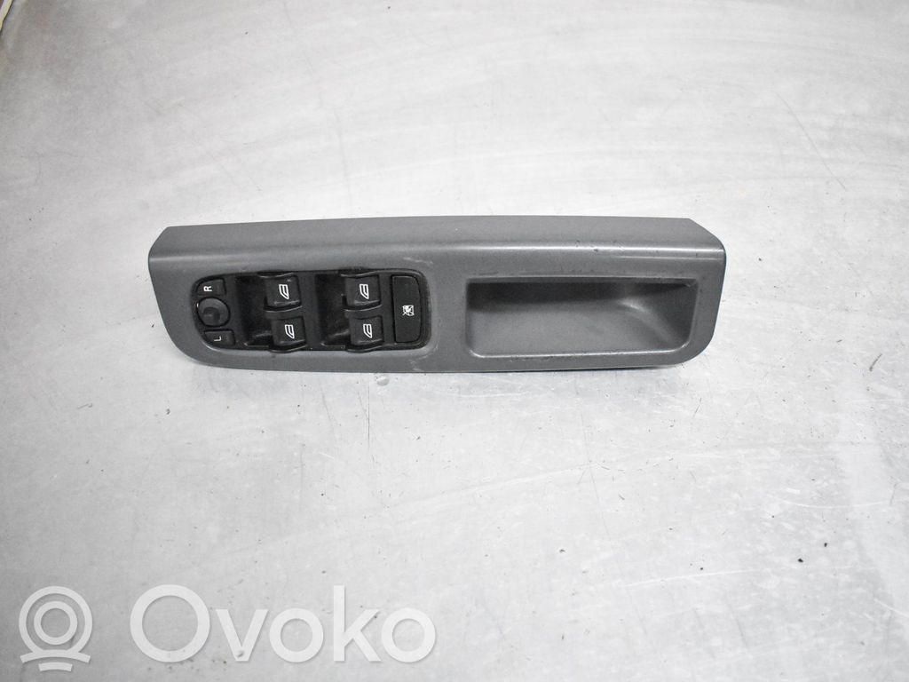 Electric window control switch   30773210