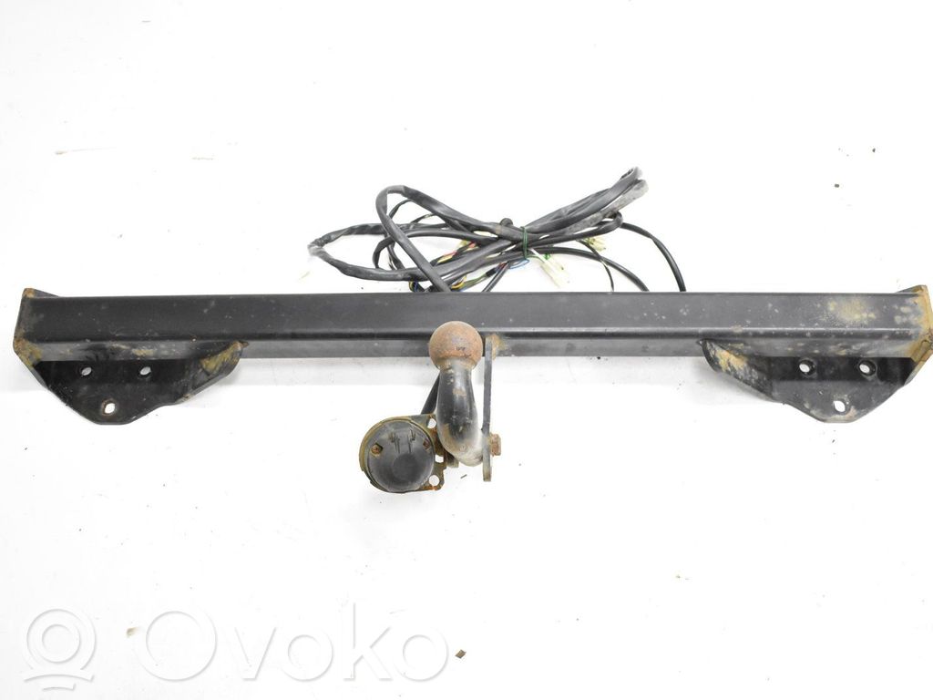 Subaru Outback Āķa komplekts 