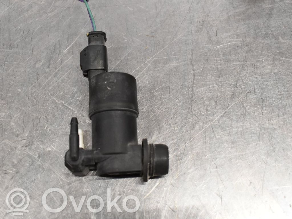 Headlight washer pump   9641553880
