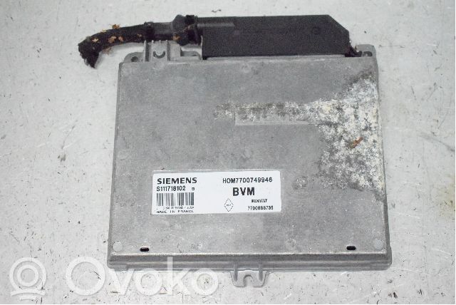 Renault Clio I Injection control unit/module 