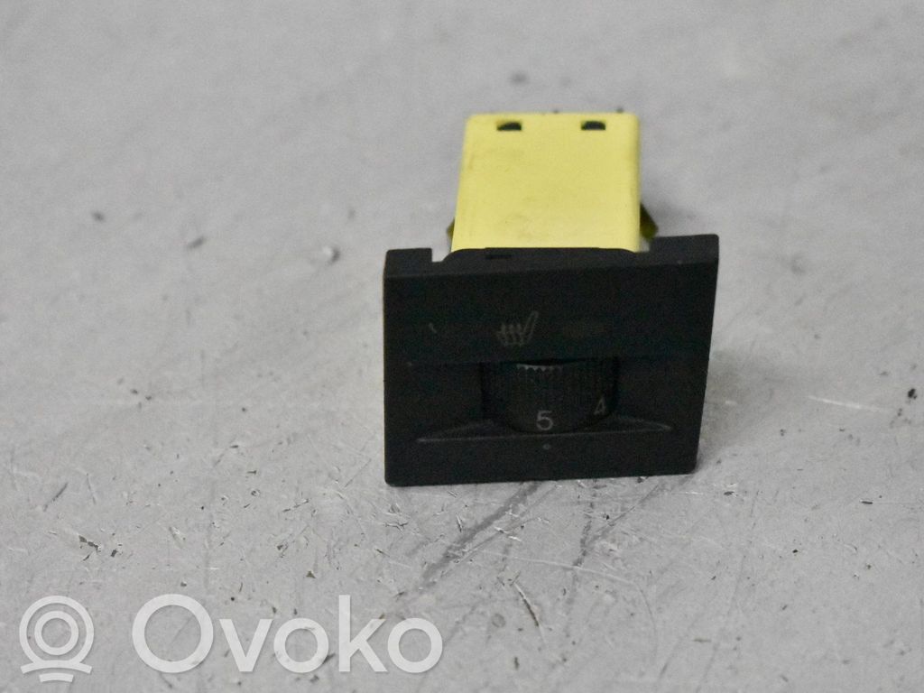 Seat heating switch   09147902
