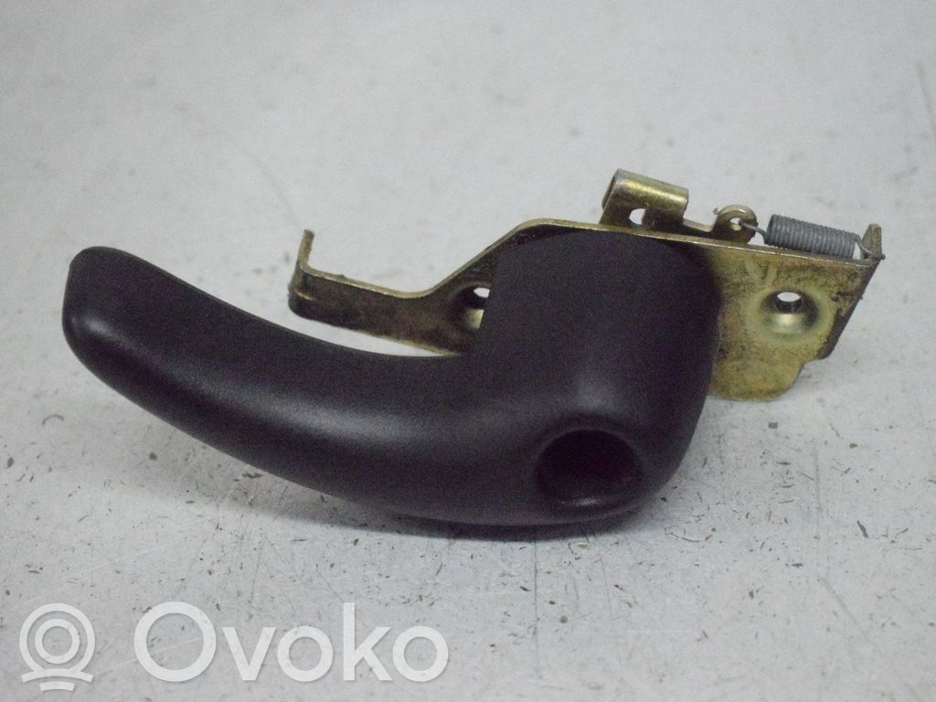 Loading door interior handle   7700352370