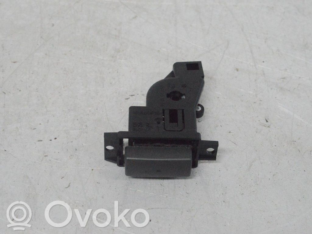 Hansikaslokeron lukko   7148751