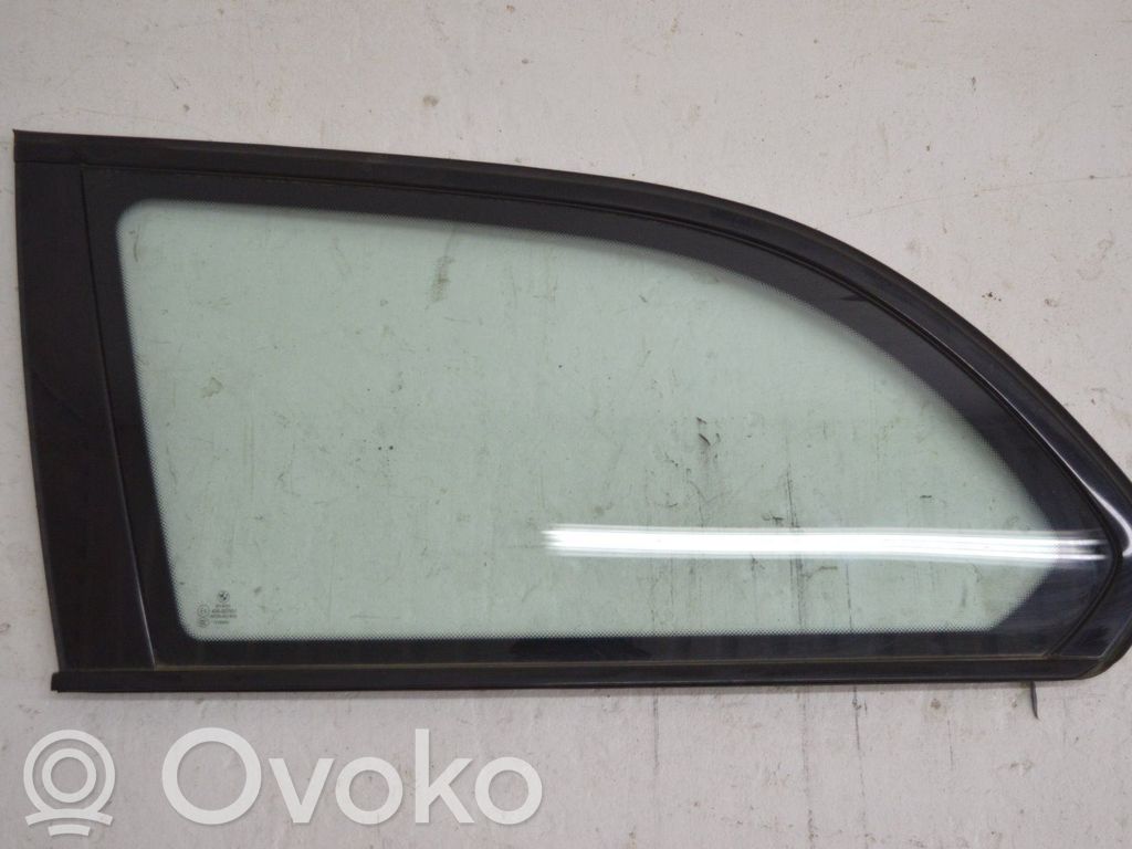 BMW 5 E60 E61 Rear side window 