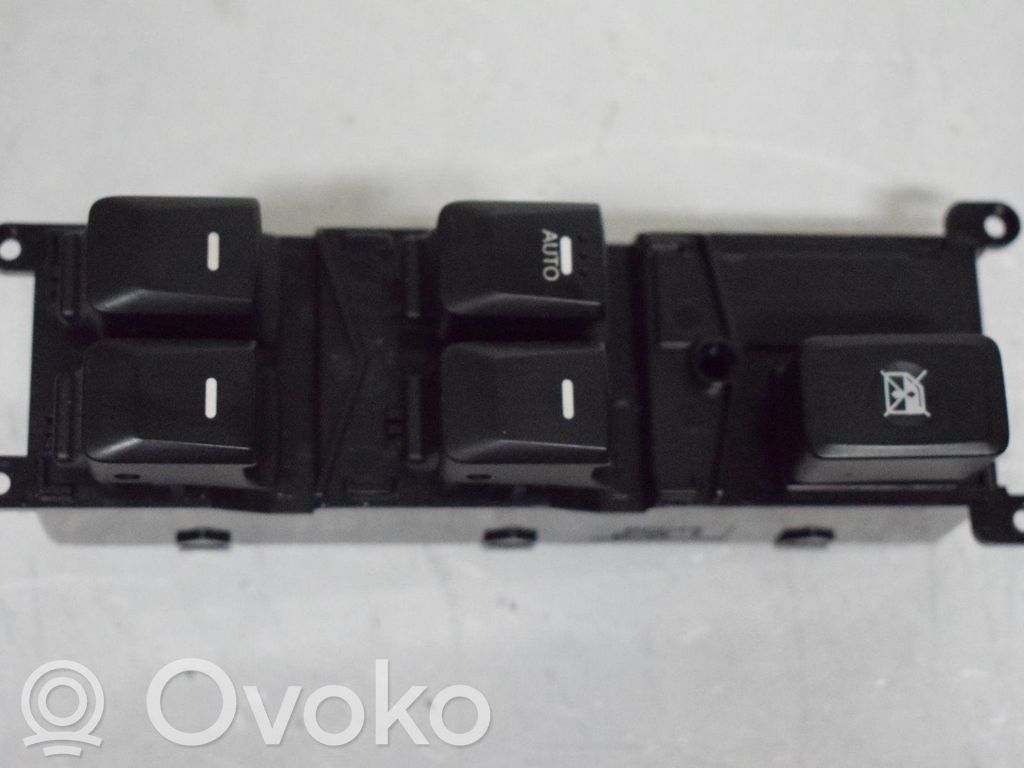 KIA Rio Electric window control switch 