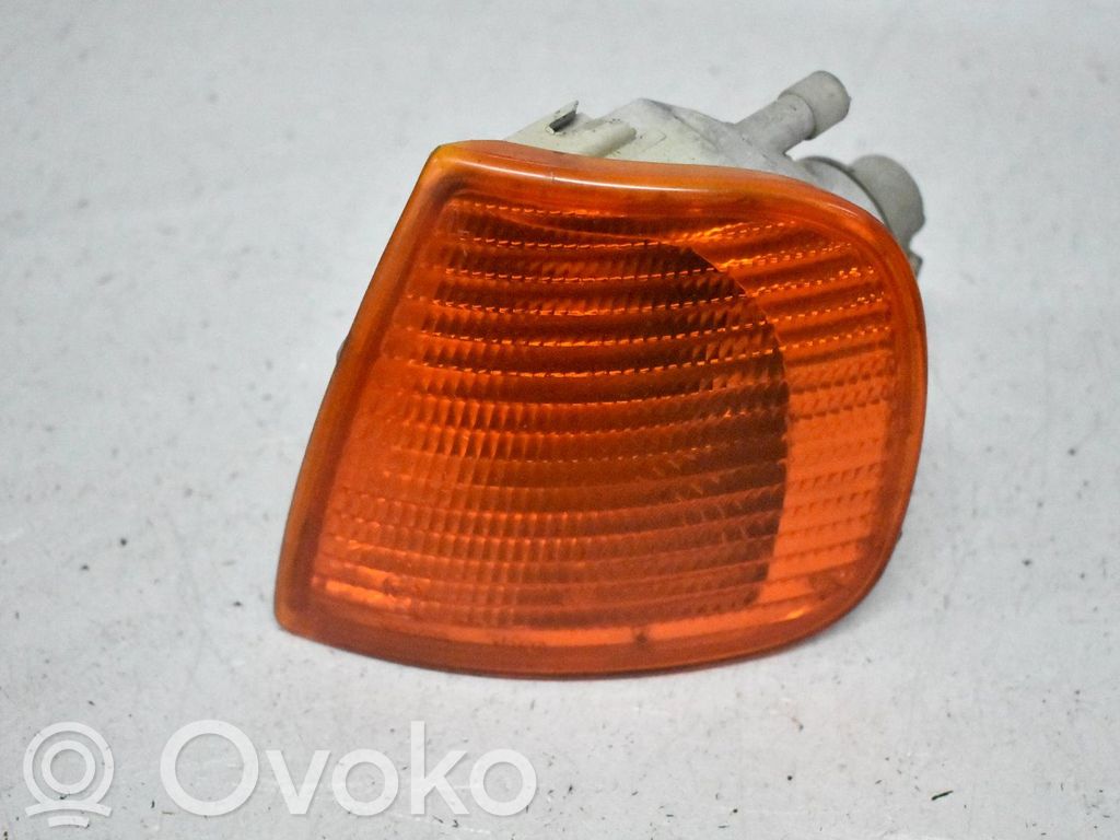 Volkswagen Caddy Semnalizator față 