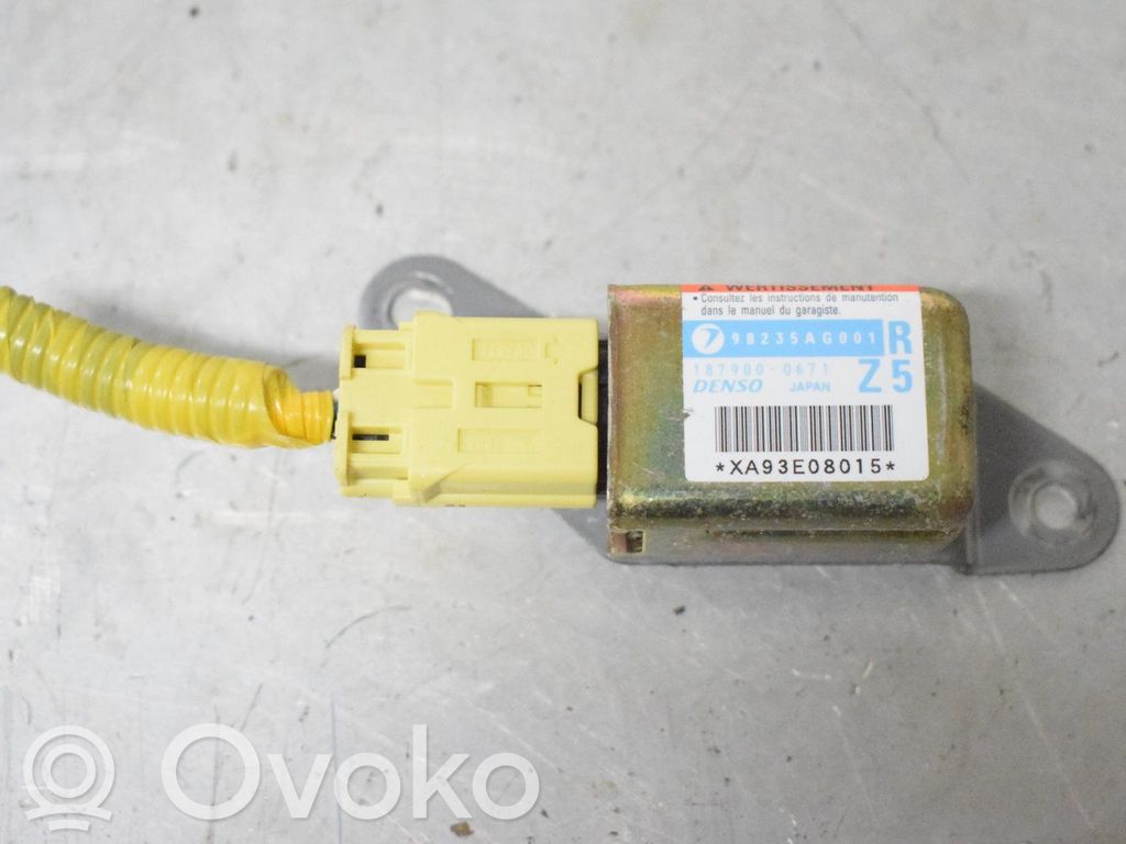 Subaru Legacy Czujnik uderzenia Airbag 