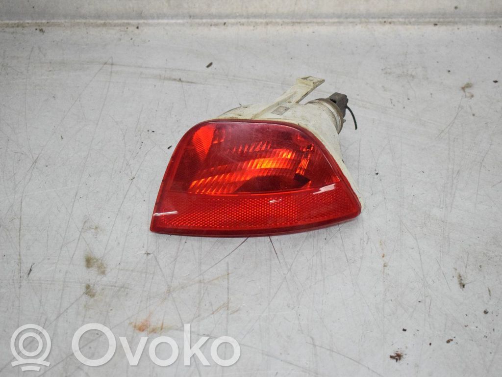 Reflector de faros/luces traseros   1M5115K273A