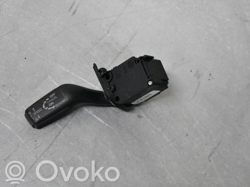 Audi A4 S4 B7 8E 8H Comutator cruise control 