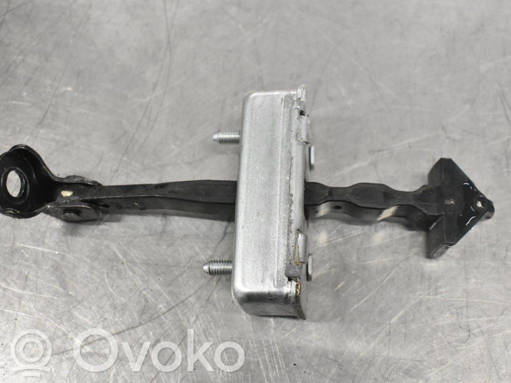 Etuoven pidätin